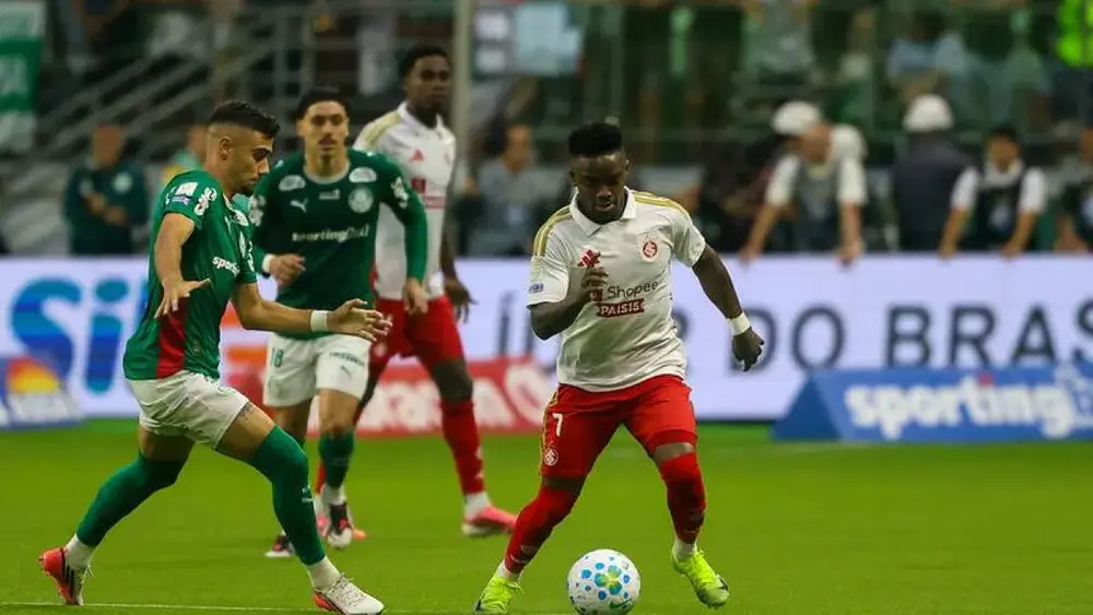 Palmeiras e Inter empatam em 0 a 0 no Brasileirão