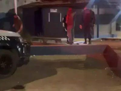 Brazil woman found stabbed on street, partner arrested